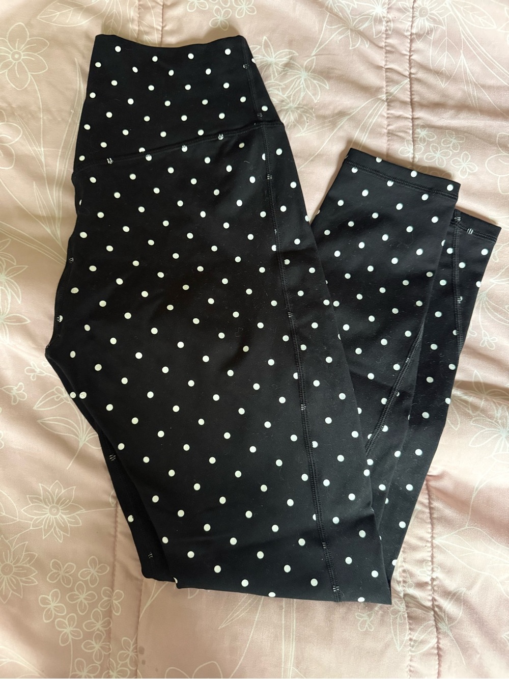 Black & White Polka Dot High-Waist Leggings